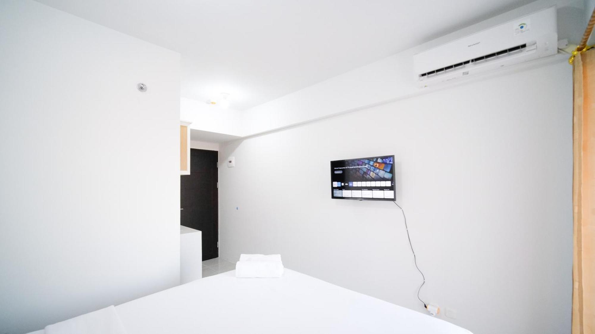 Apartemen Choice And Comfy At Suncity By Travelio